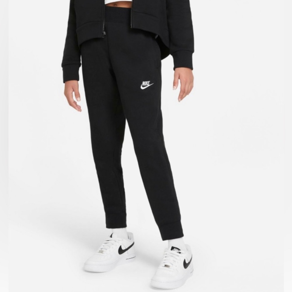 NIKE girls black sweatpants!! No Flaws! - Picture 2 of 3